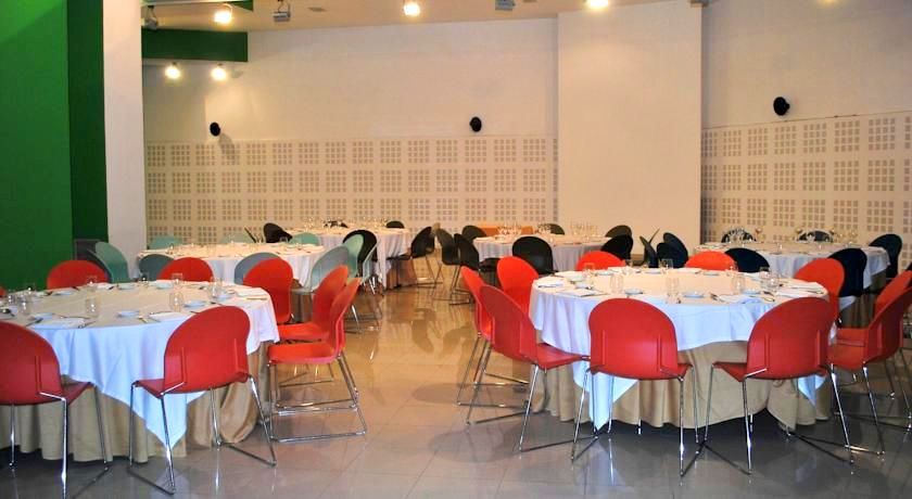 Hotel Ciutat إيغوالادا، برشلونة المظهر الخارجي الصورة